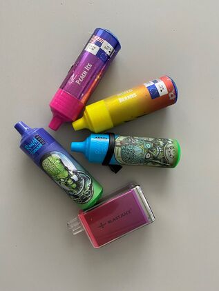 Vapes
